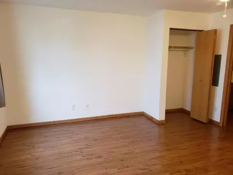 1875 W Pine St, Baraboo, WI 53913 photo 9