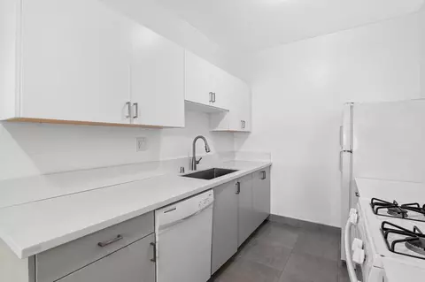 963 N Doheny Dr, West Hollywood, CA 90069