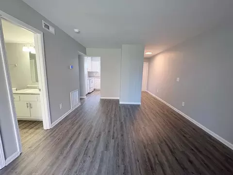 1436 Harbour Dr, Wilmington, NC 28401
