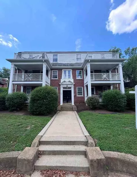 4213 Grove Ave, Richmond, VA 23221