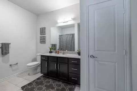 5204 Charles Merle Dr, Austin, TX 78747 photo 4