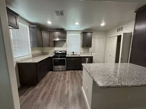 11940 Rosedale Hwy, Rosedale, CA 93312