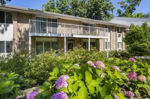 2167 Medford Rd, Ann Arbor, MI 48104 photo 3