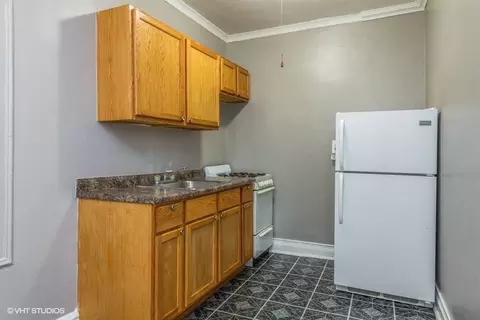 3935 W Diversey Ave, Chicago, IL 60647 photo 5