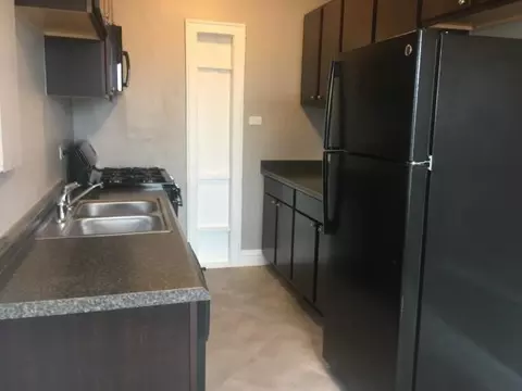 3935 W Diversey Ave, Chicago, IL 60647 photo 13
