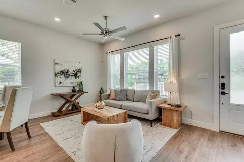 505 Mission Trl, Arlington, TX 76010 photo 3