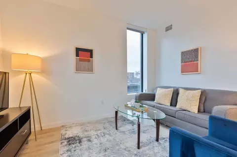 60 Kilmarnock St, Boston, MA 02215