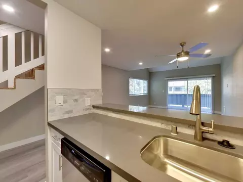 25200 Santa Clara St, Hayward, CA 94544 photo 31