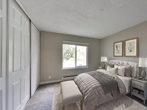 25200 Santa Clara St, Hayward, CA 94544 photo 4