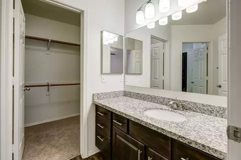 4502 E Indian School Rd, Phoenix, AZ 85018 photo 17