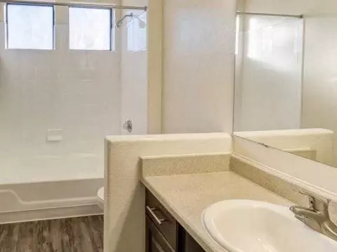 4502 E Indian School Rd, Phoenix, AZ 85018 photo 19