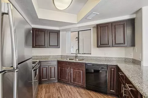 4502 E Indian School Rd, Phoenix, AZ 85018 photo 16