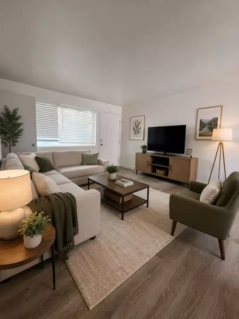 2174 S 300 E, South Salt Lake, UT 84115
