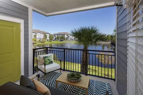 1301 Waterford Oak Dr, Orlando, FL 32828 photo 8
