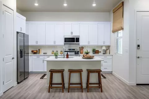 E Warner Rd, Gilbert, AZ 85296 photo 4