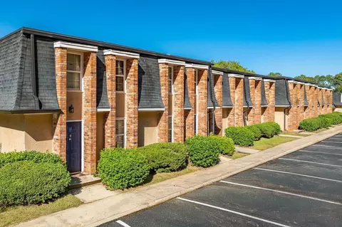 4565 Covington Hwy, Decatur, GA 30035
