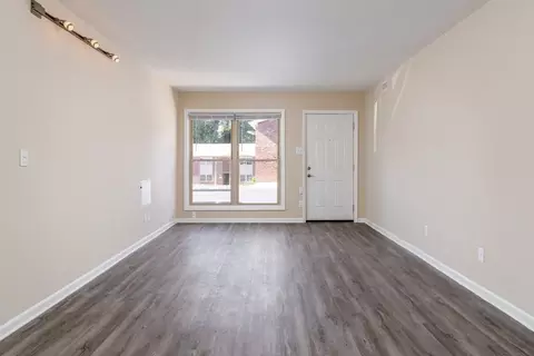 516 S Mendenhall St, Greensboro, NC 27403