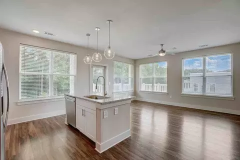 2541 Landmark Dr, Raleigh, NC 27607 photo 18