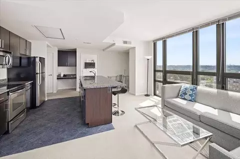 1405 S Fern St, Arlington, VA 22202