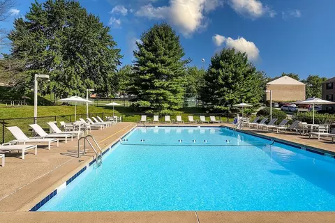 1010 Stonecliffe Dr, Monroeville, PA 15146 photo 15