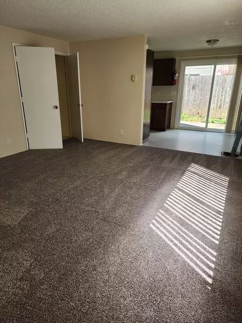 1247 W 8th Ave, Eugene, OR 97402 photo 5