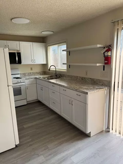 1247 W 8th Ave, Eugene, OR 97402 photo 12