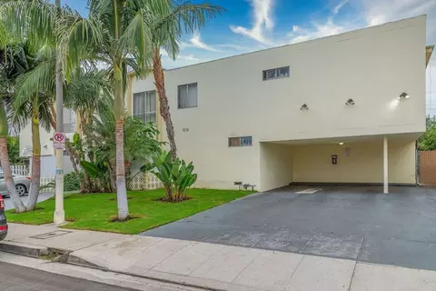 1975 S Corning St, Los Angeles, CA 90034
