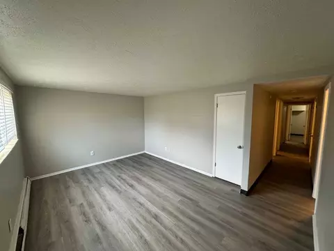 5701 S Pearl St, Littleton, CO 80121