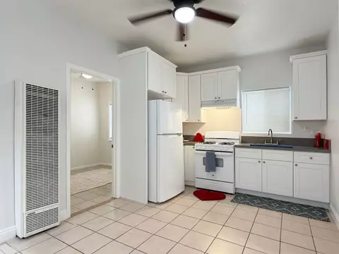 842 Alamitos Ave, Long Beach, CA 90813