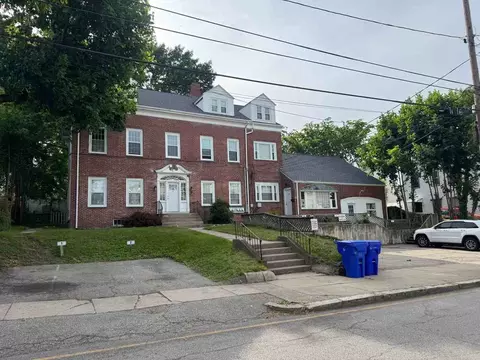 24 Pine St, Pawtucket, RI 02860 photo 8