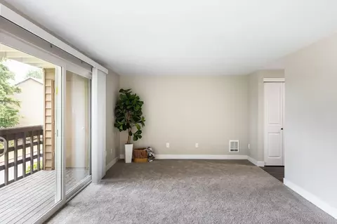 13210 97th Ave NE, Kirkland, WA 98034 photo 36