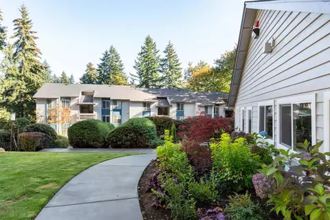 13210 97th Ave NE, Kirkland, WA 98034 photo 39
