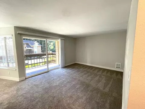 13210 97th Ave NE, Kirkland, WA 98034 photo 7