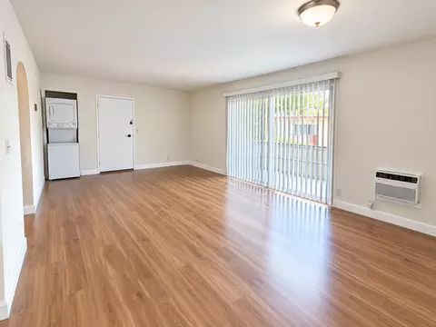 10192 Park Cir E, Cupertino, CA 95014 photo 6