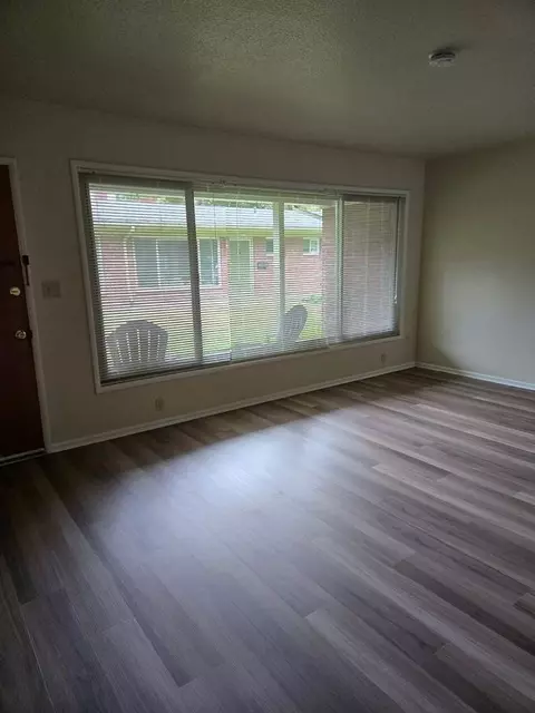 3403 3427 Se Madison St, Portland, OR 97214 photo 5