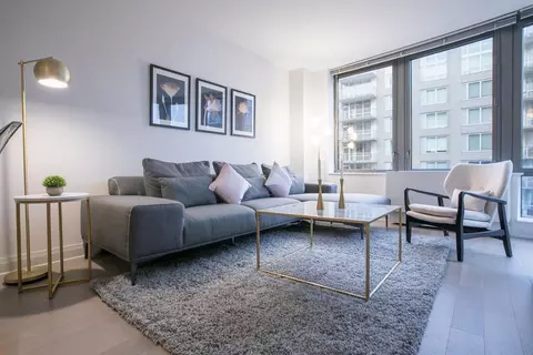 7 E 91st St, New York, NY 10128