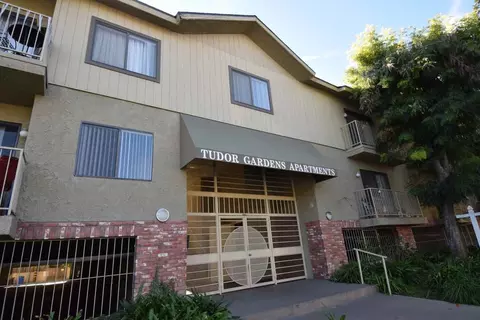15128 Burbank Blvd, Los Angeles, CA 91411