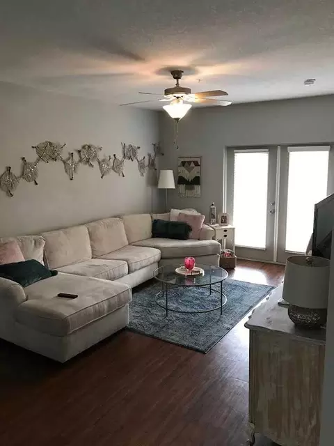 2616 W Horatio St, Tampa, FL 33609