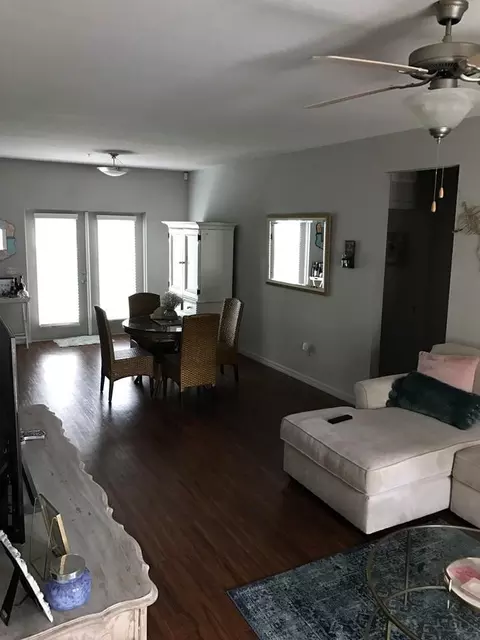 2616 W Horatio St, Tampa, FL 33609