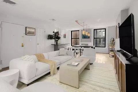 179 Sullivan St, New York, NY 10012