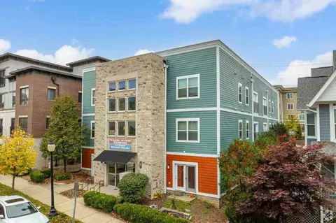 703 N Walnut St, Bloomington, IN 47404