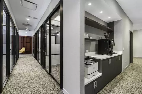 111 W Illinois St, Chicago, IL 60654 photo 29