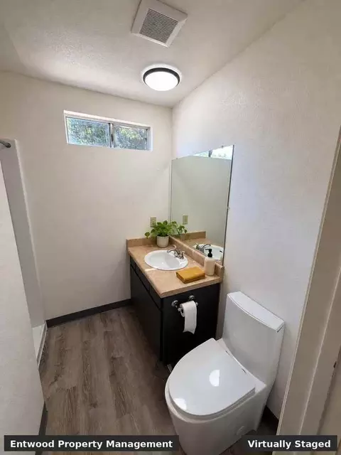 1448 Warner St, Chico, CA 95926 photo 8