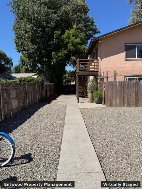 1448 Warner St, Chico, CA 95926 photo 27
