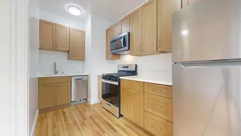 1060 Bush St, San Francisco, CA 94109