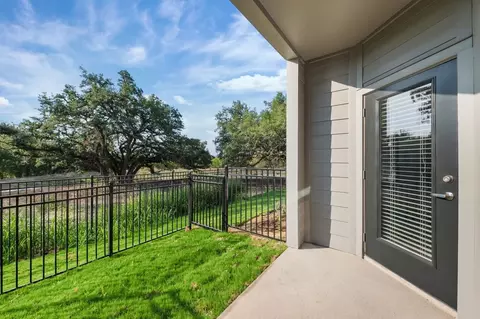 141 Opal Ln, Kyle, TX 78640 photo 17