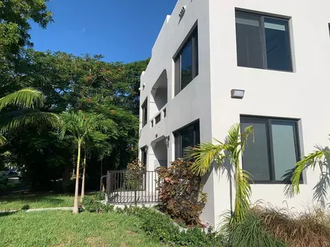 1639 Madison St, Hollywood, FL 33020
