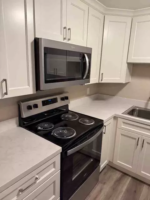 427 W Elm St, Lodi, CA 95240