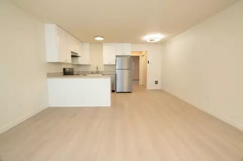 1912 NE Schuyler St, Portland, OR 97212