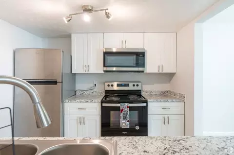 6608 South Fwy, Fort Worth, TX 76134